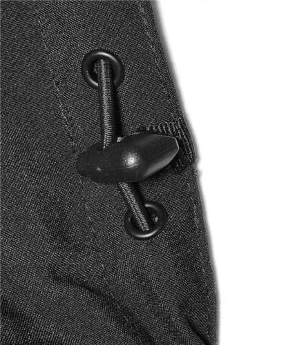 LEAPY waterproof windproof 3-in-1 jacket with adjustable cord lock detail for outdoor performance